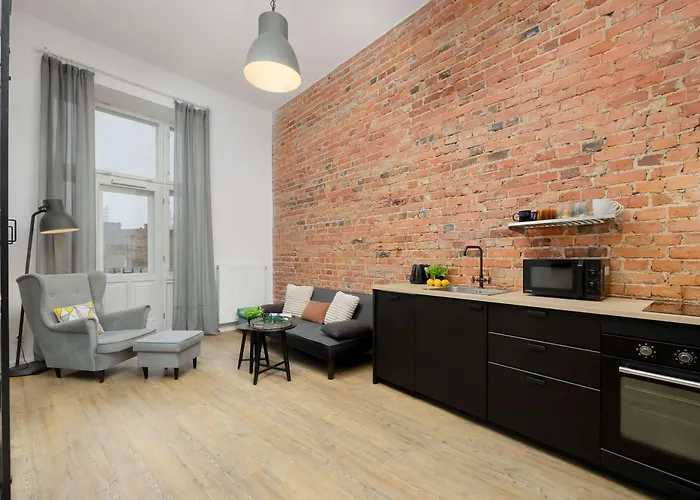 Stylish With Mezzanine, Next To Metro Station By Renters Warszawa