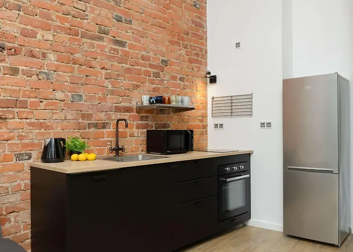 Daire Stylish With Mezzanine, Next To Metro Station By Renters